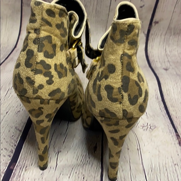 Cami leopard print 5in heel stiletto bootie buckle - Picture 5 of 8